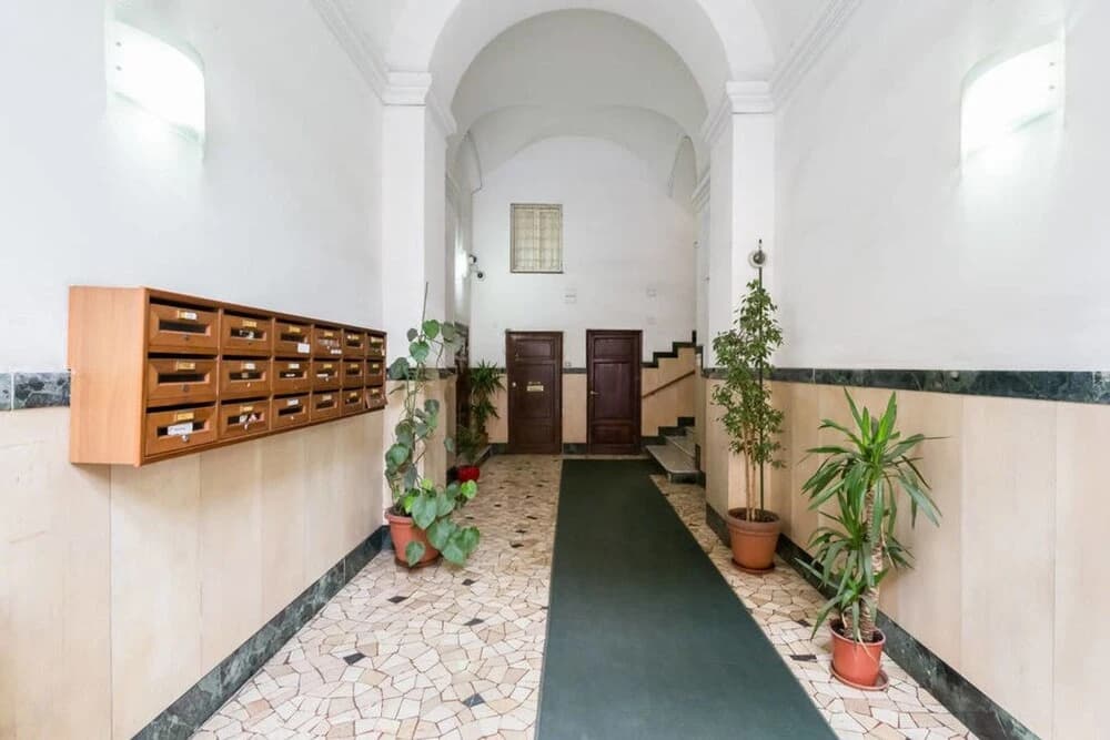 Extra Large Colorful Flat in Central Location! - photo 10