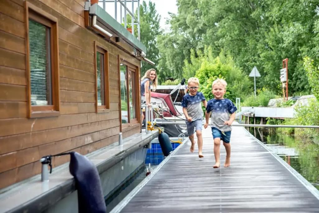 Houseboat Bonanza Prague - photo 11