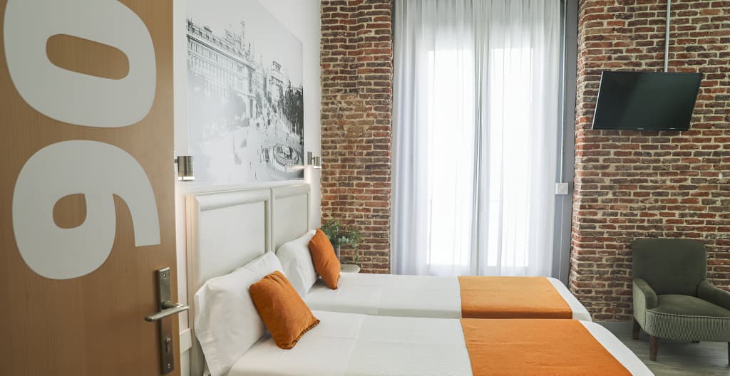 Hostal San Lorenzo - photo 40