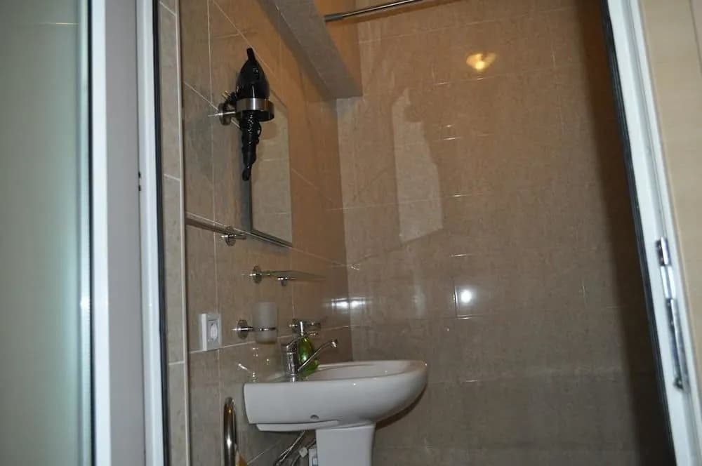 Hotel Your Comfort - photo 8