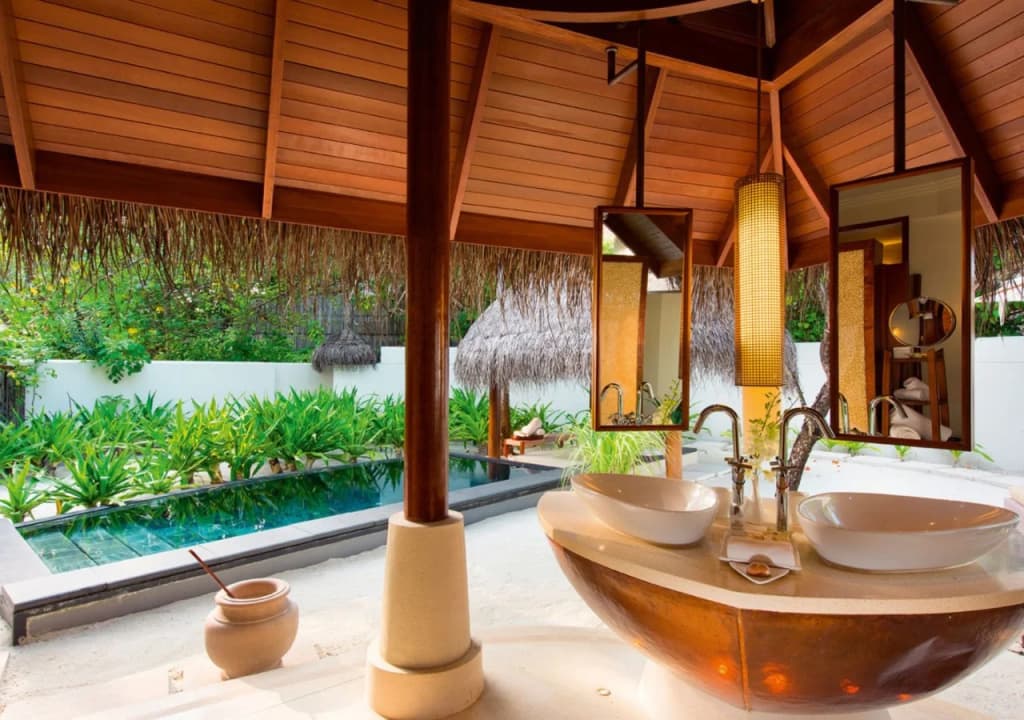 Constance Halaveli Maldives - photo 12