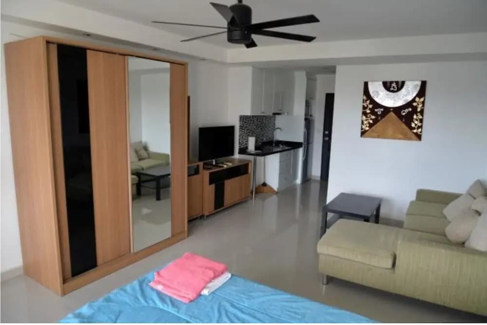 Pattaya Plaza Floor 6 - photo 2