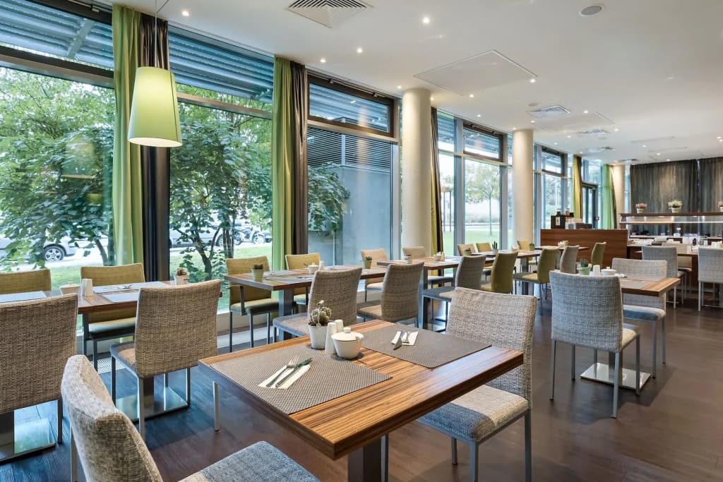 Austria Trend Hotel Doppio - photo 24