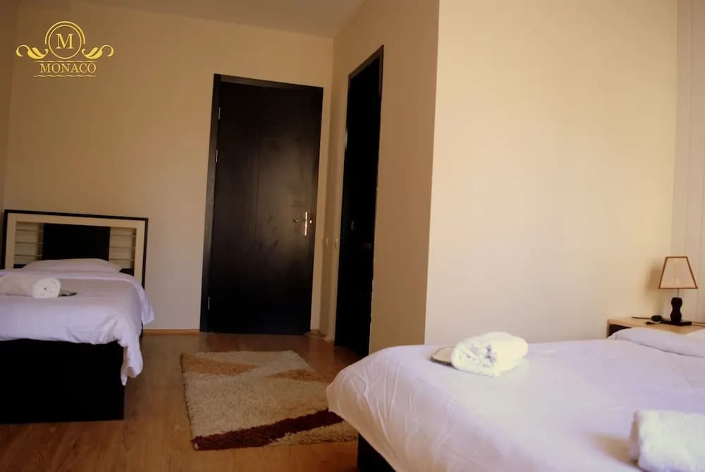 Hotel Monaco - photo 7