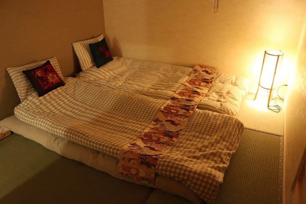 Heartwarming House - photo 2