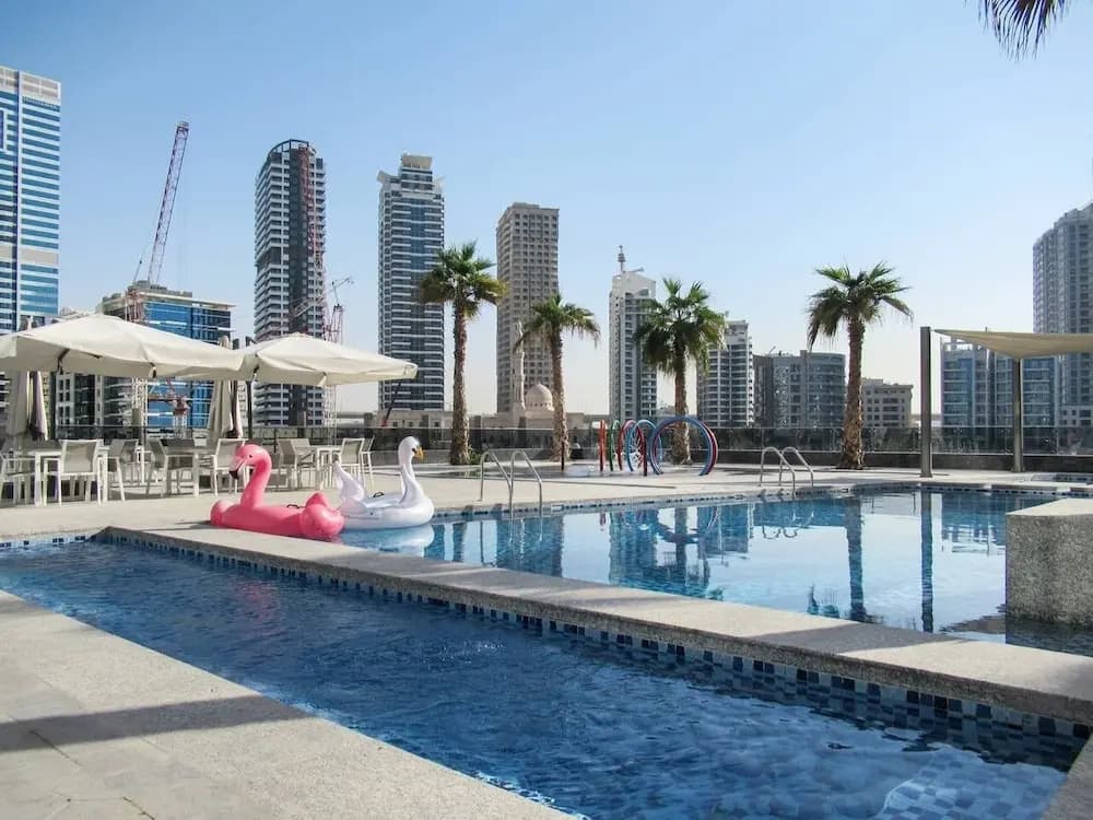 Ornate 1BR w/ Breathtaking Marina Views! - photo 11