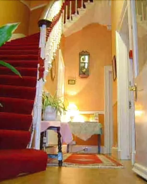 Granville Guest House - photo 13