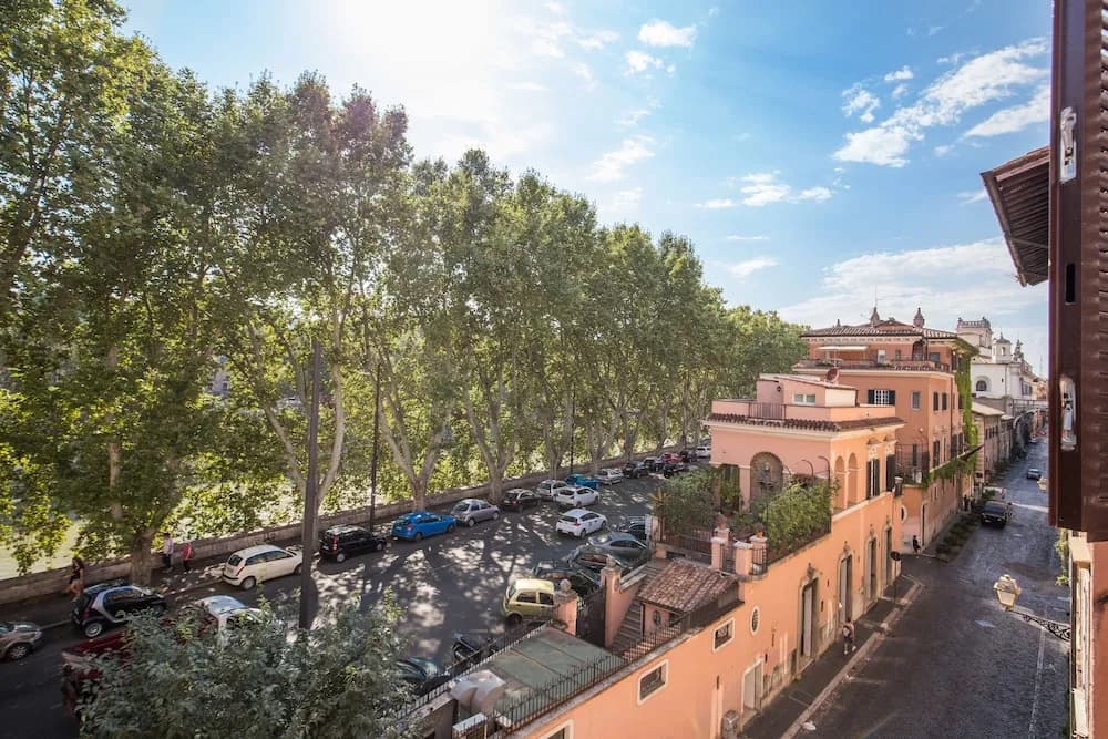 RSH Via Giulia Apartments - photo 1