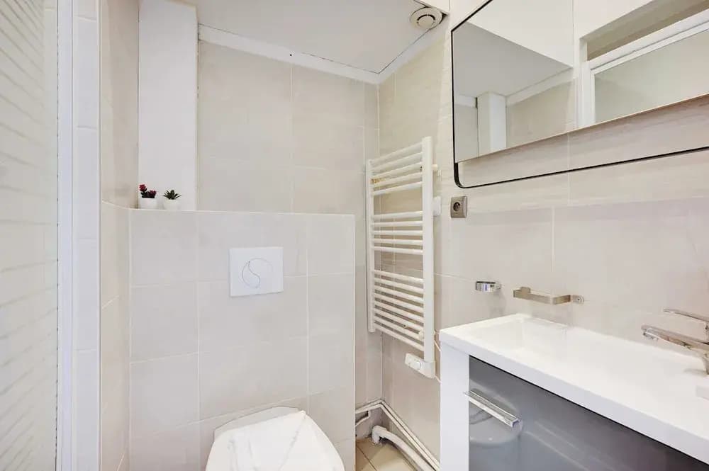 Charming Apartment -1br/4p - Gare District - photo 7