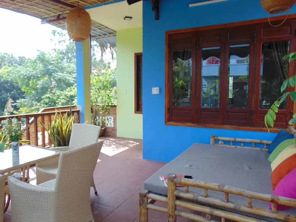 Blue Whale Homestay - photo 20