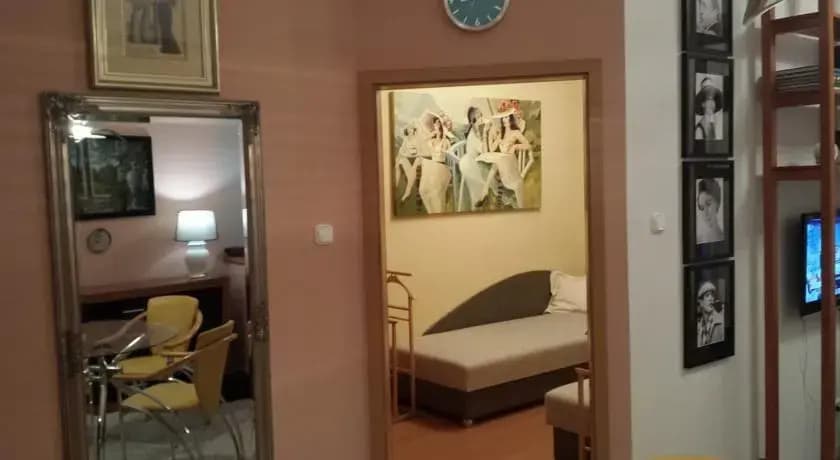 Gulyas Apartment - photo 3