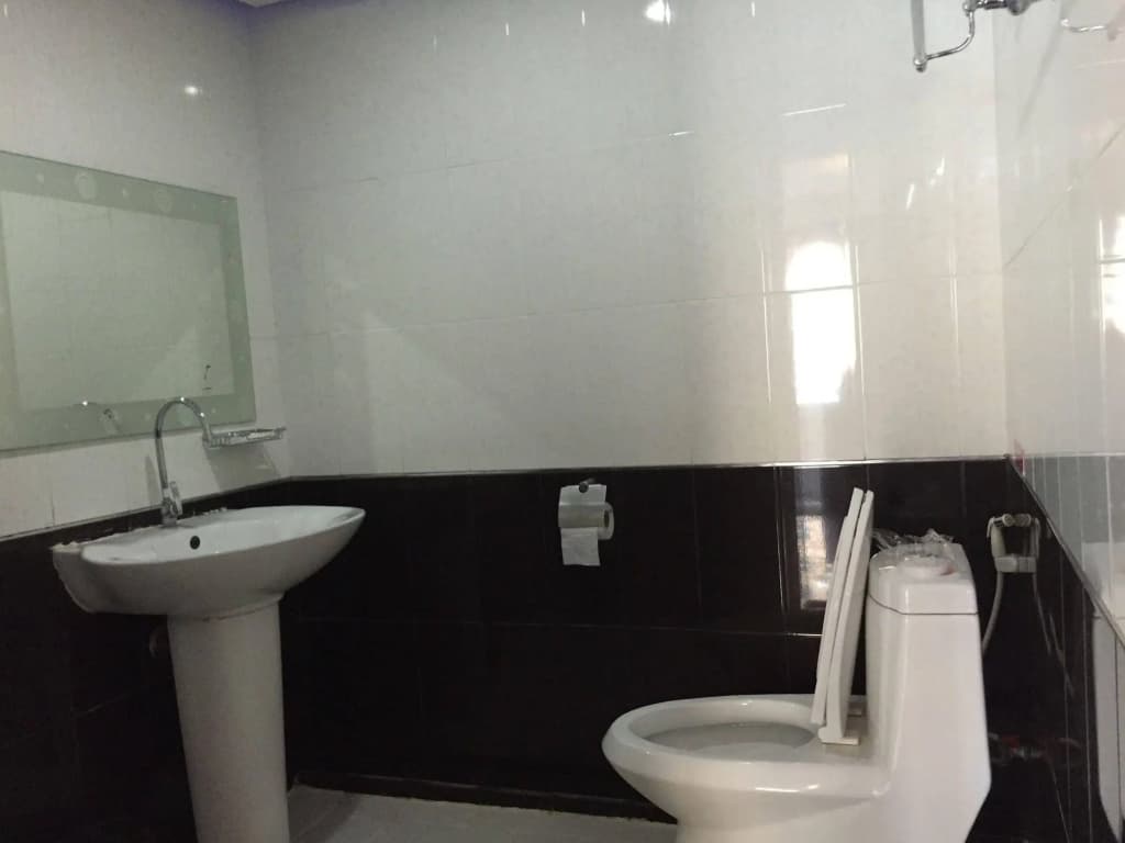 Royal Bombay Suites - photo 8