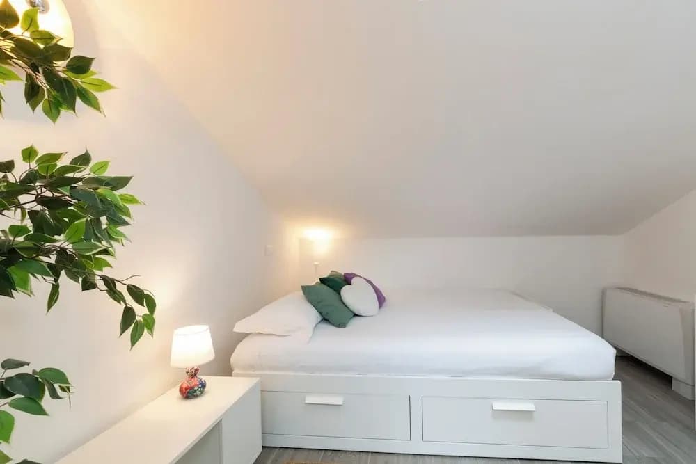 notaMi - Bright Attic M4 - 2 Bedrooms - photo 6