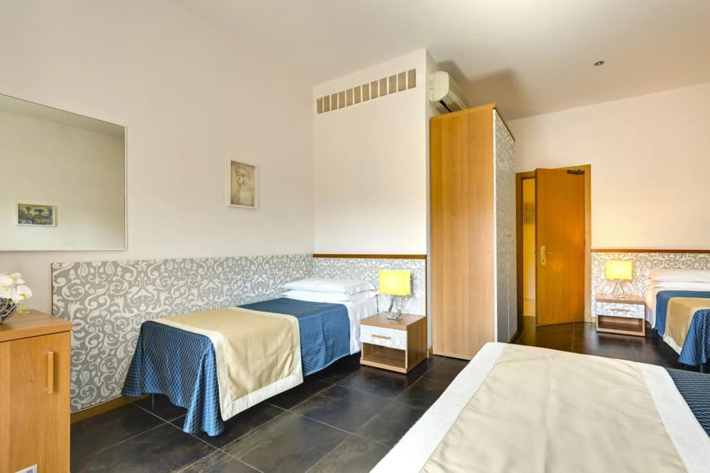 Hotel Marcantonio Rome - photo 42