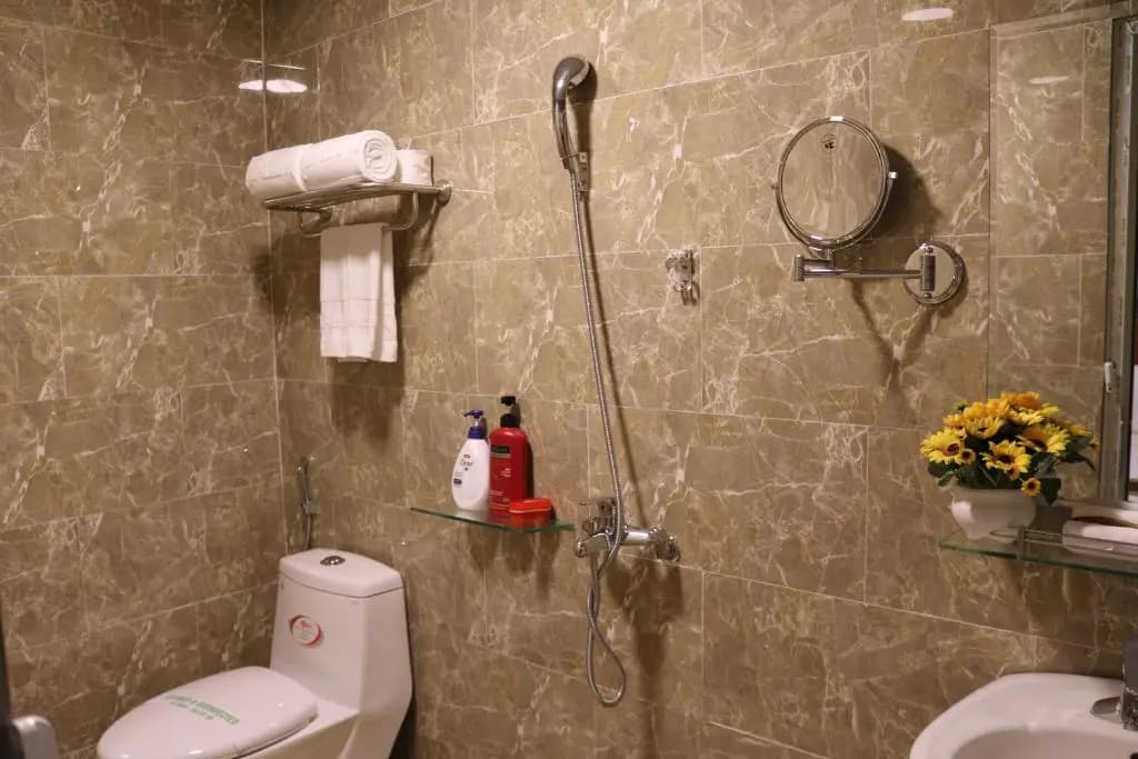 A25 Hotel - 185 Lo Duc - photo 6