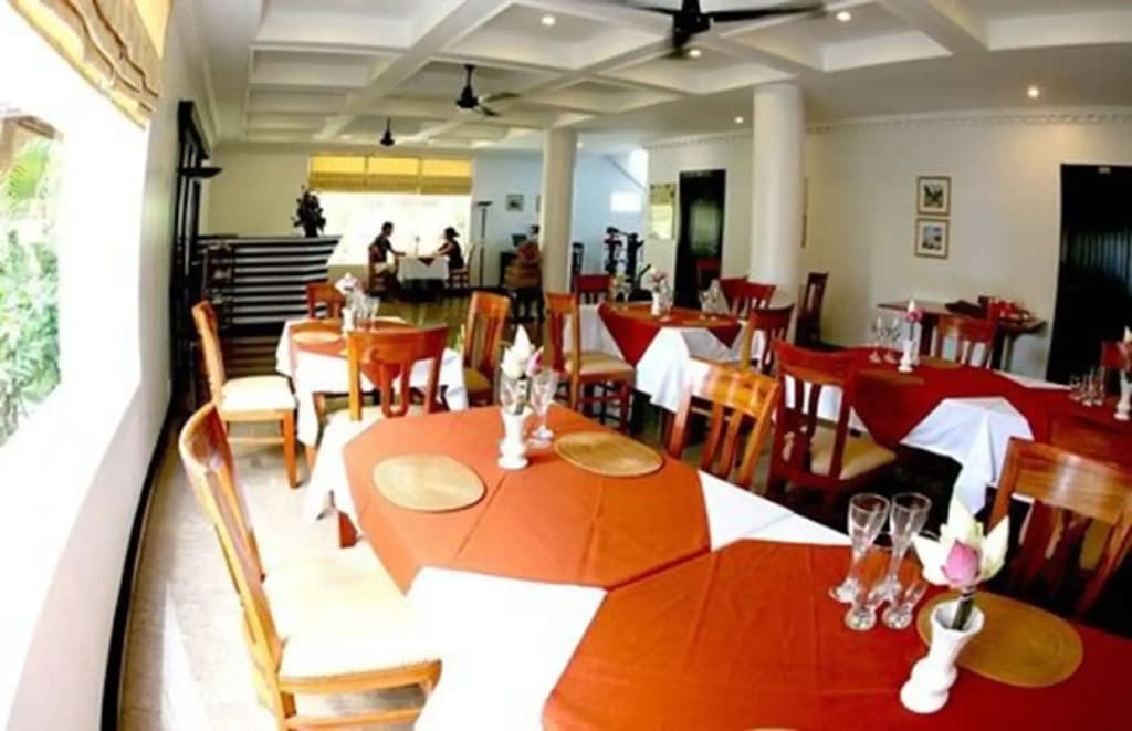 Mom's Guesthouse - photo 18