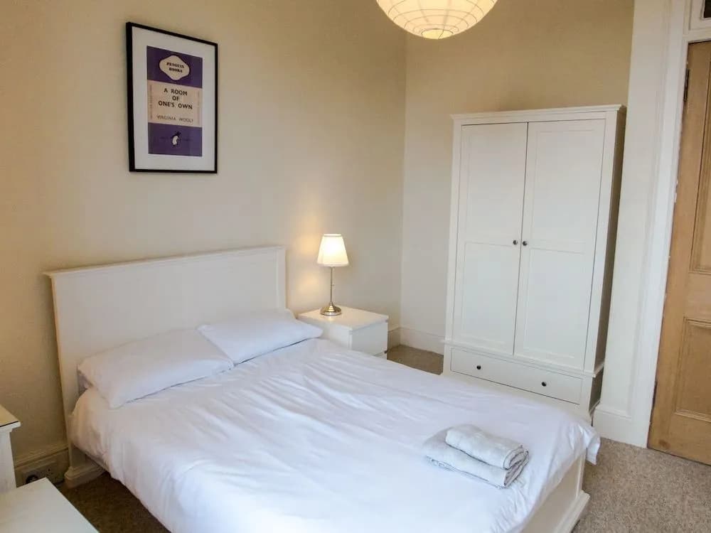 Silver Lining - Luxury Thirlestane Road - photo 5