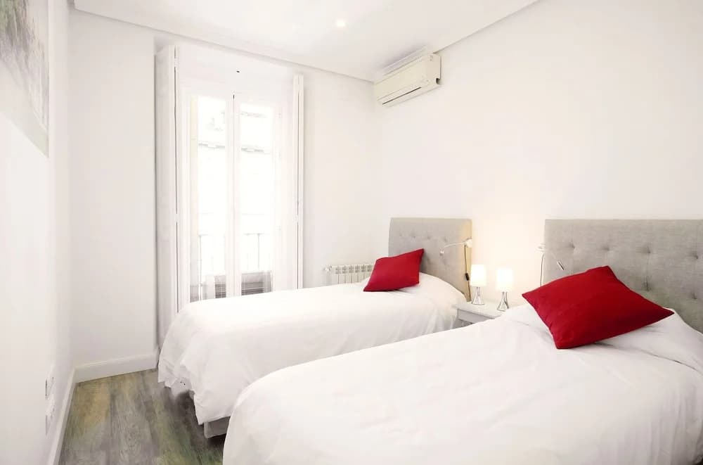 Dobo Rooms Puerta Del Sol I - photo 6