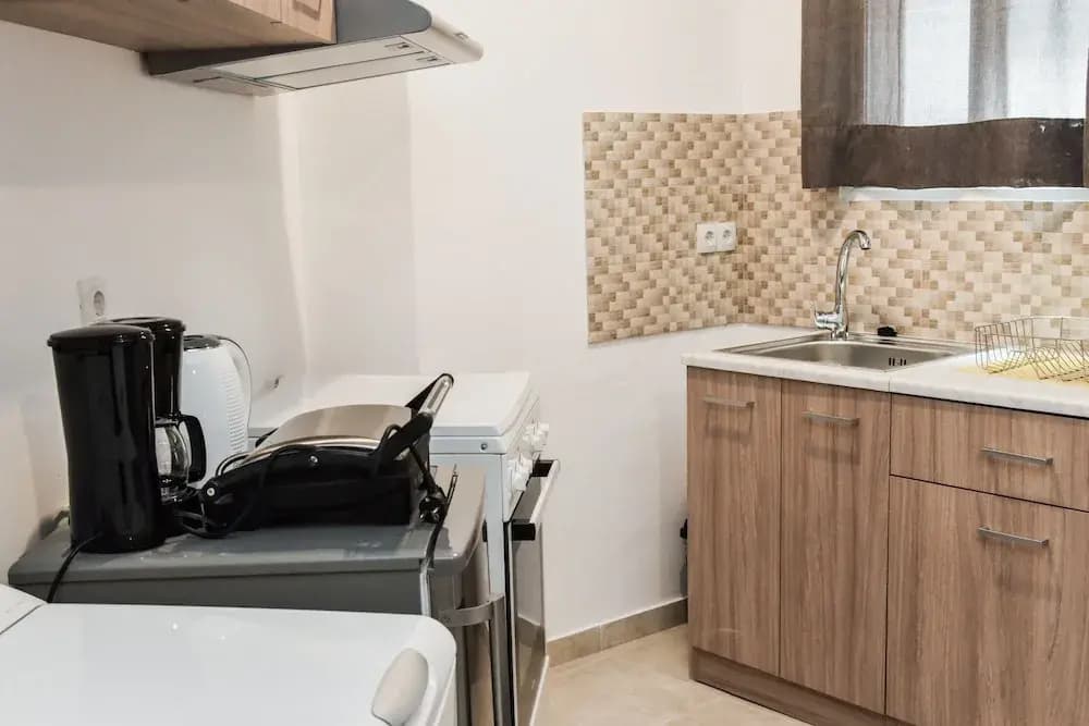 Central Modern Fully Equipped Double Bed Studio - photo 4