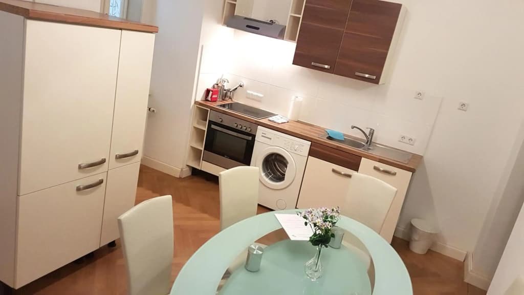Sobieski Stefansdom Apartments - photo 43