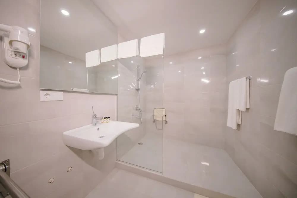 Orden Hotel - photo 10