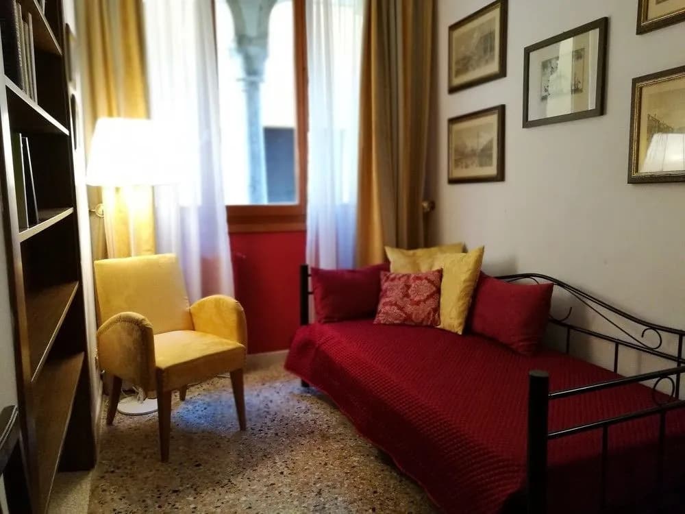 Paste Apartment - photo 3