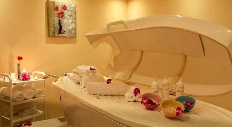 Golden Tulip Khatt Springs Resort & Spa - photo 13