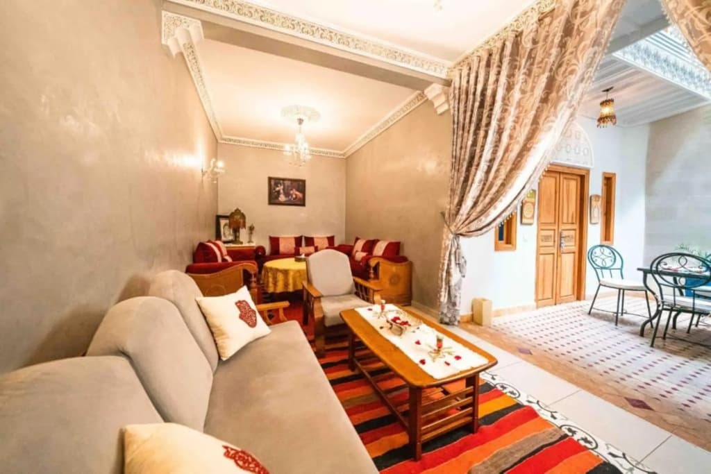 Riad Kiyanjana - photo 11