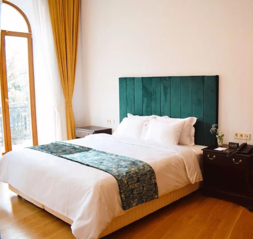 Octava Boutique Hotel - photo 3