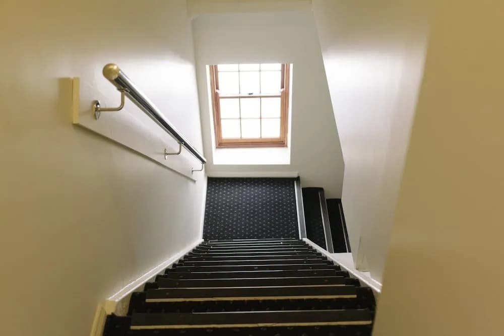 Cooper Lodge Hotel - photo 10