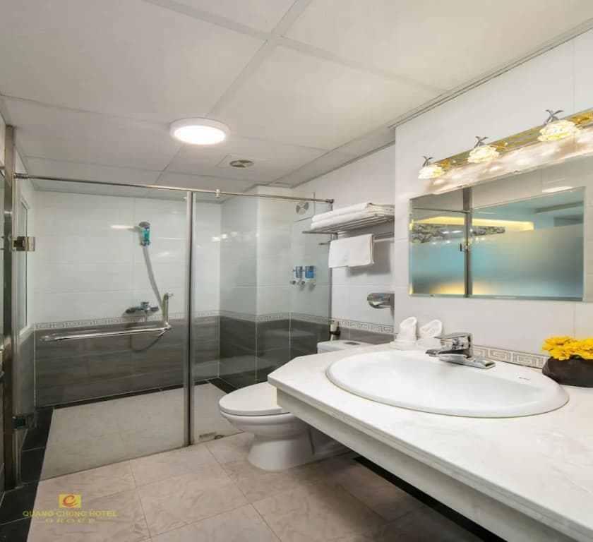 RedDoorz Plus Quang Chung Hotel - photo 5