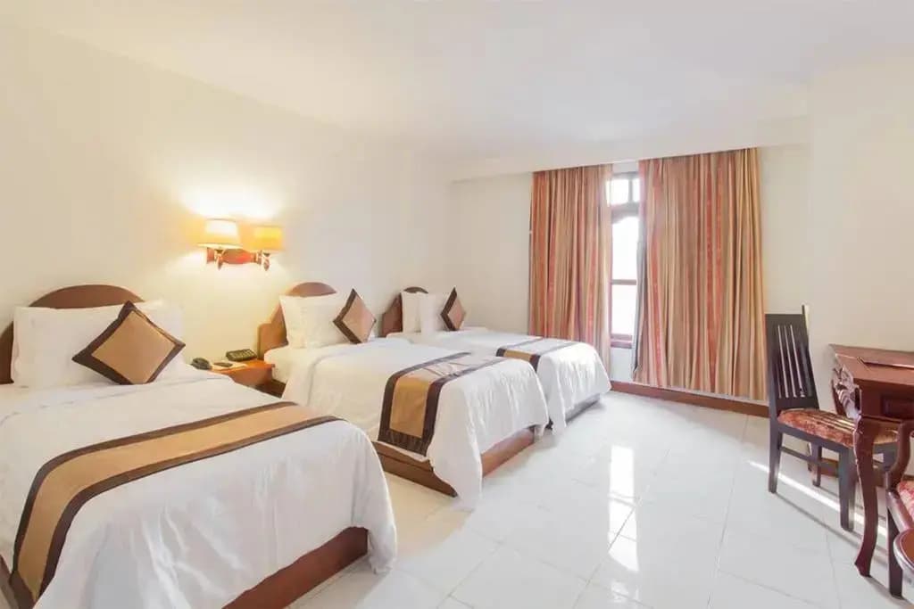Angkor Riverside Hotel - photo 3