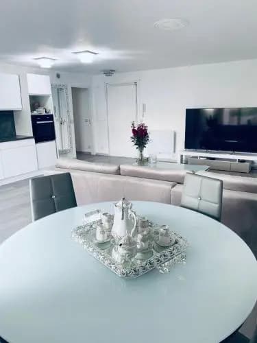 T3 dans résidence avec piscine - photo 2