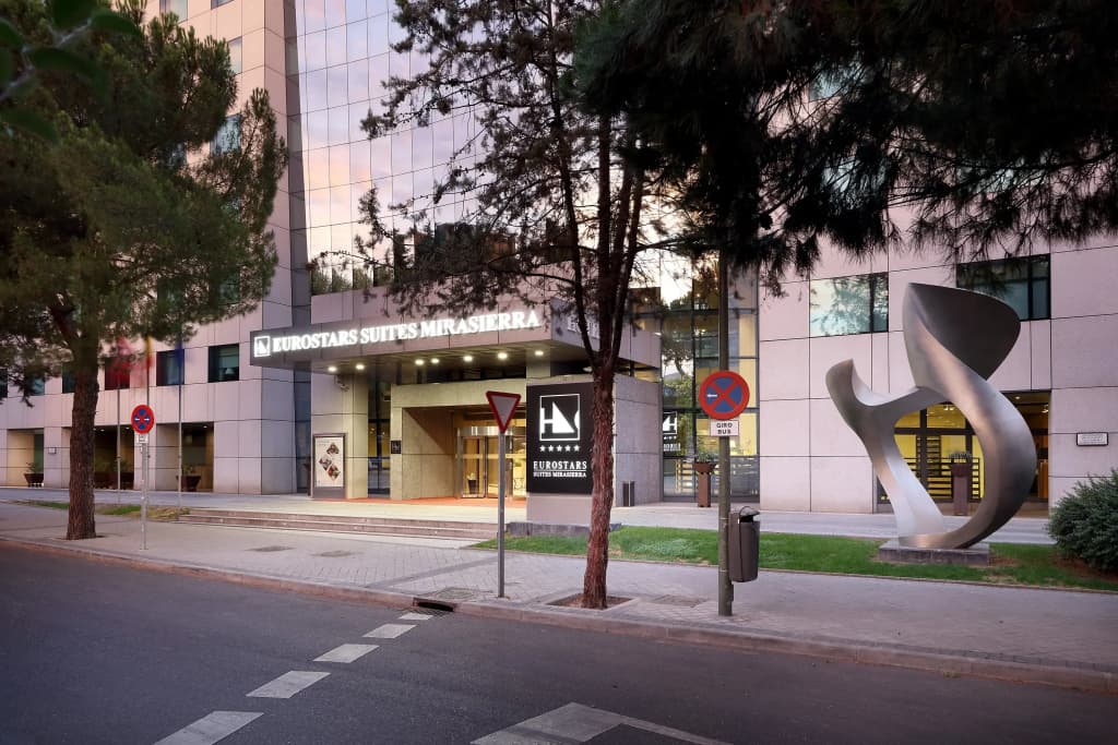 Eurostars Suites Mirasierra - photo 1