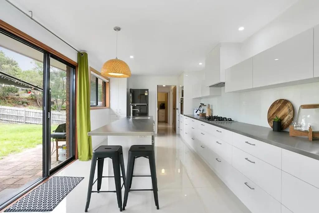 Fairhills - beautifully styled - photo 2