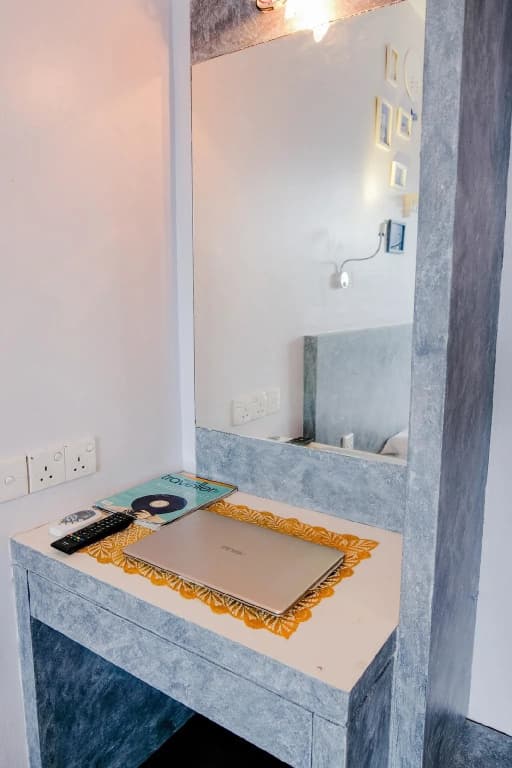 de Marina Hotel - photo 4