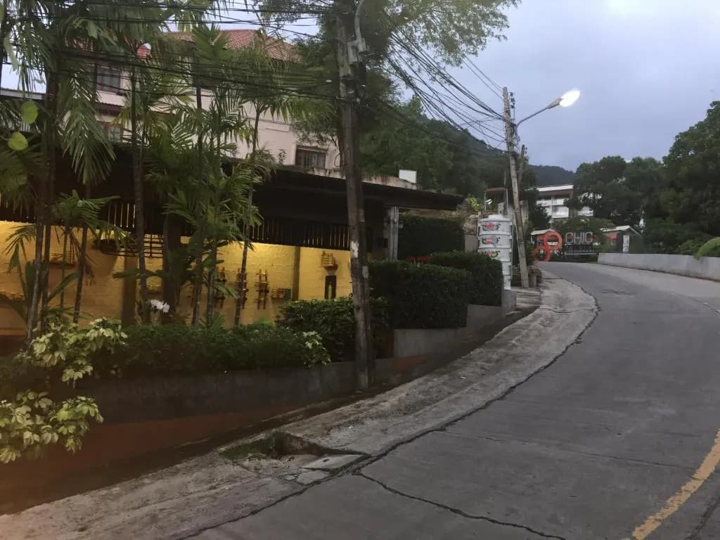 Karon Chic Seashore Apartment - photo 1