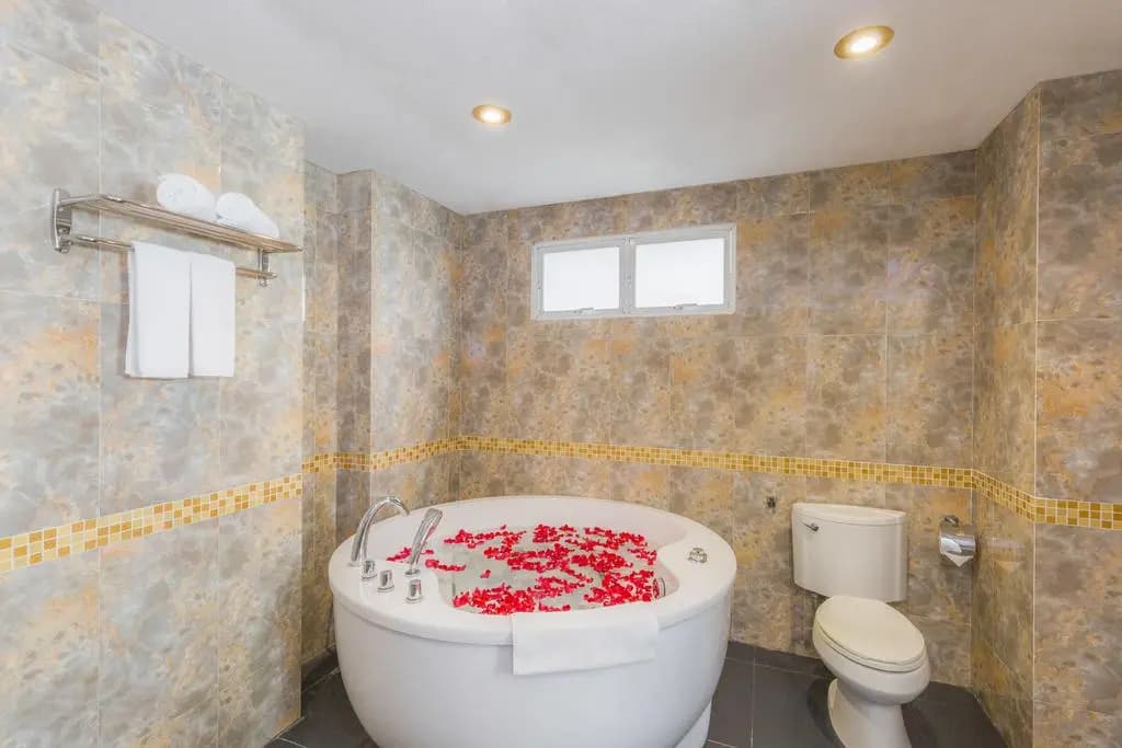 Dyn Opera Hotel - photo 7