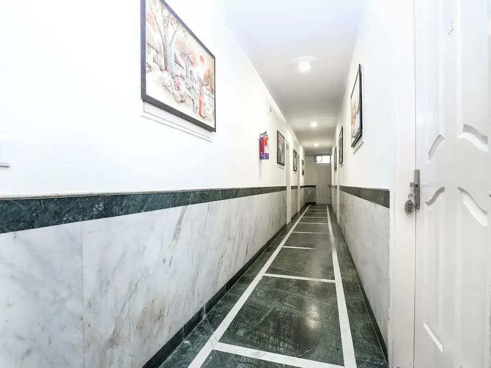 OYO 24436 Ramji 7 Grand - photo 11