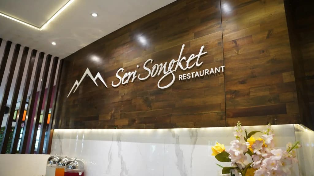 Serapi Hotel - photo 4
