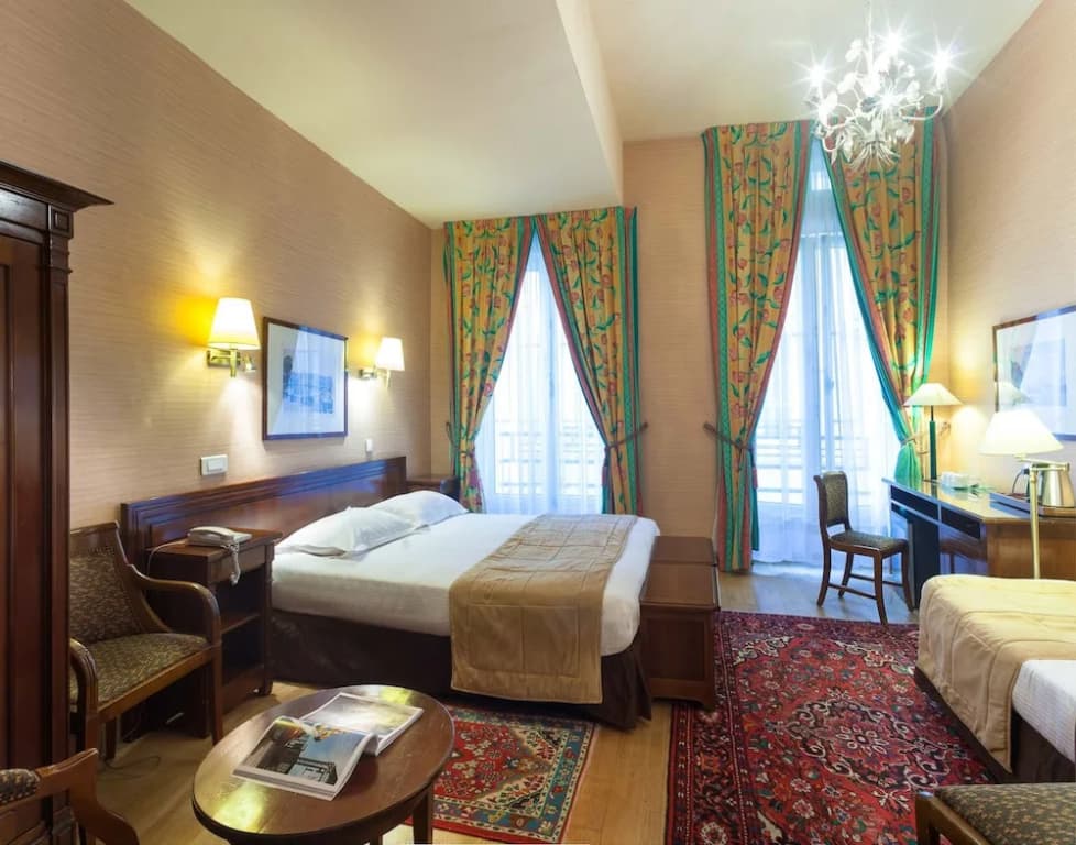 Hotel du Palais Bourbon - photo 4