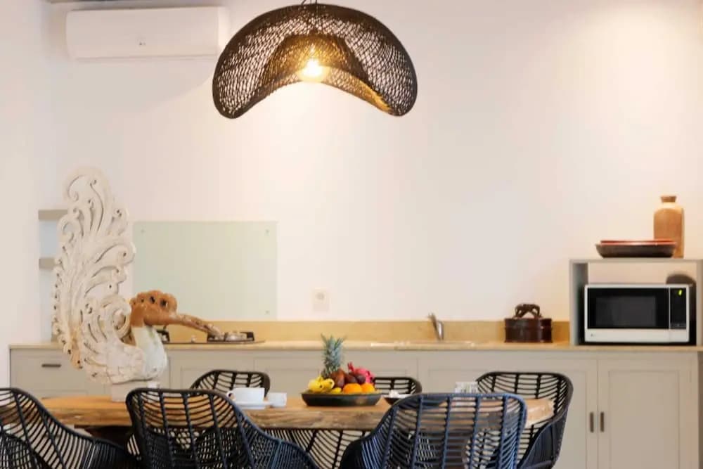 Splendid Private Villa, 2 BR, Canggu With Staff - photo 18