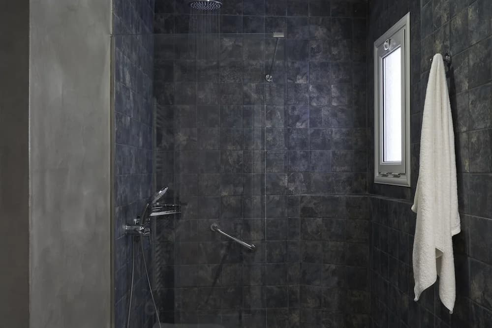 Urban Heights 2BD Apartment - photo 8