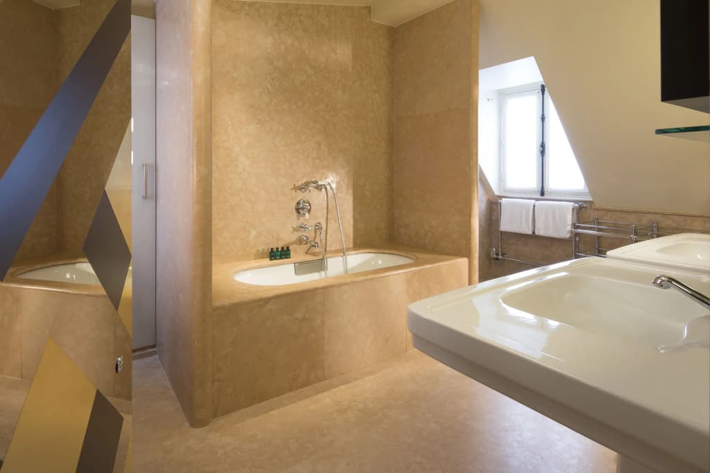 Hotel Saint-Marc - photo 9