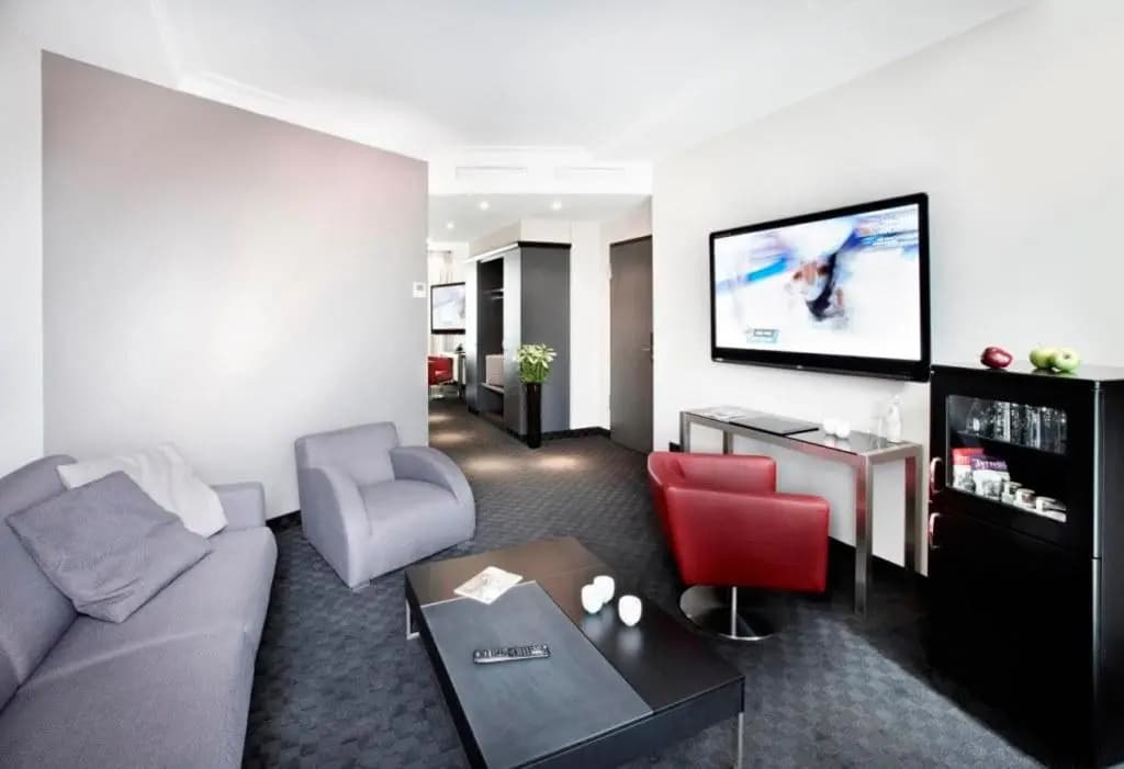 Hotel NEWBERLIN - photo 5