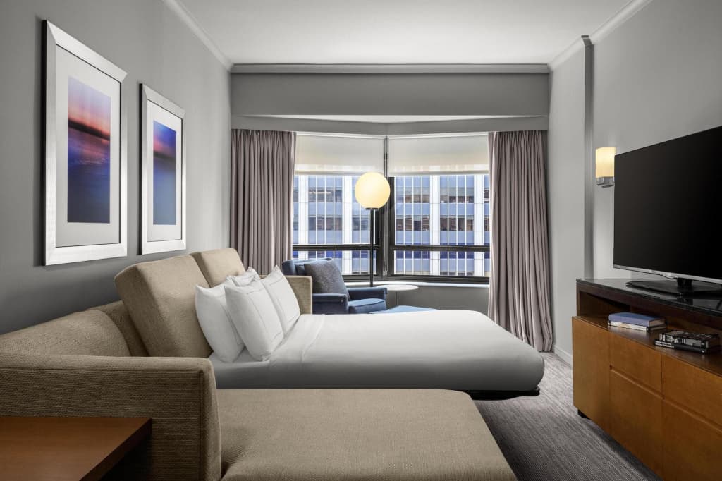 New York Hilton Midtown - photo 49