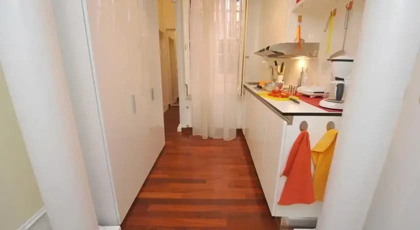 Tilly's House - photo 8