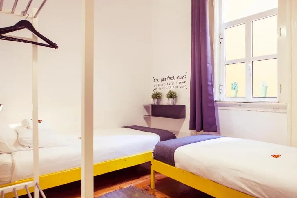 Lisbon Chillout Hostel - photo 3