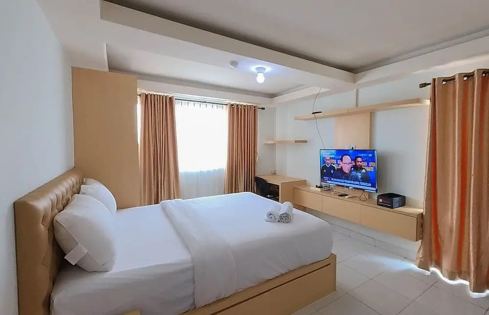 Nice And Comfy Studio At Amethyst Apartment - photo 9