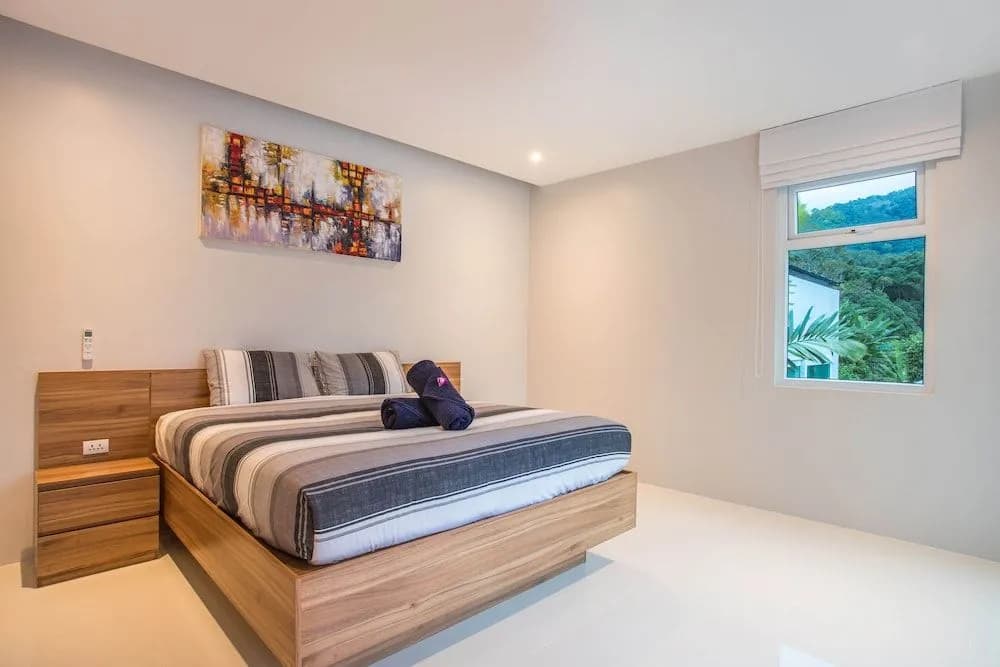 Elegant Designer 4BR Pool Villa Skylight - photo 5